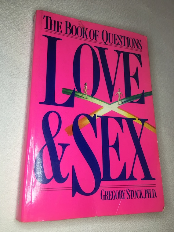 The Book of Questions  LOVE & SEX by Gregory Stock FUN vintage paperback book