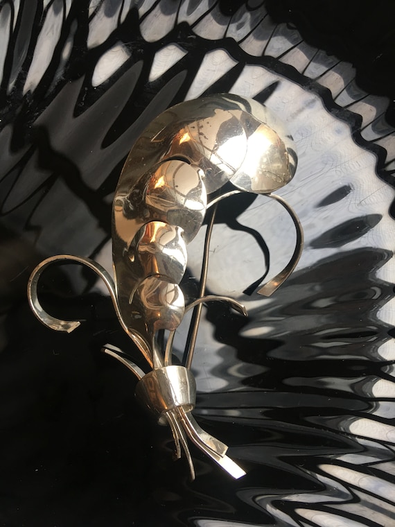 Art Deco NAPIER Sterling Silver Huge Feather or Leaf Frond Vintage Brooch Unisex Lapel Pin, now trending style of the day!