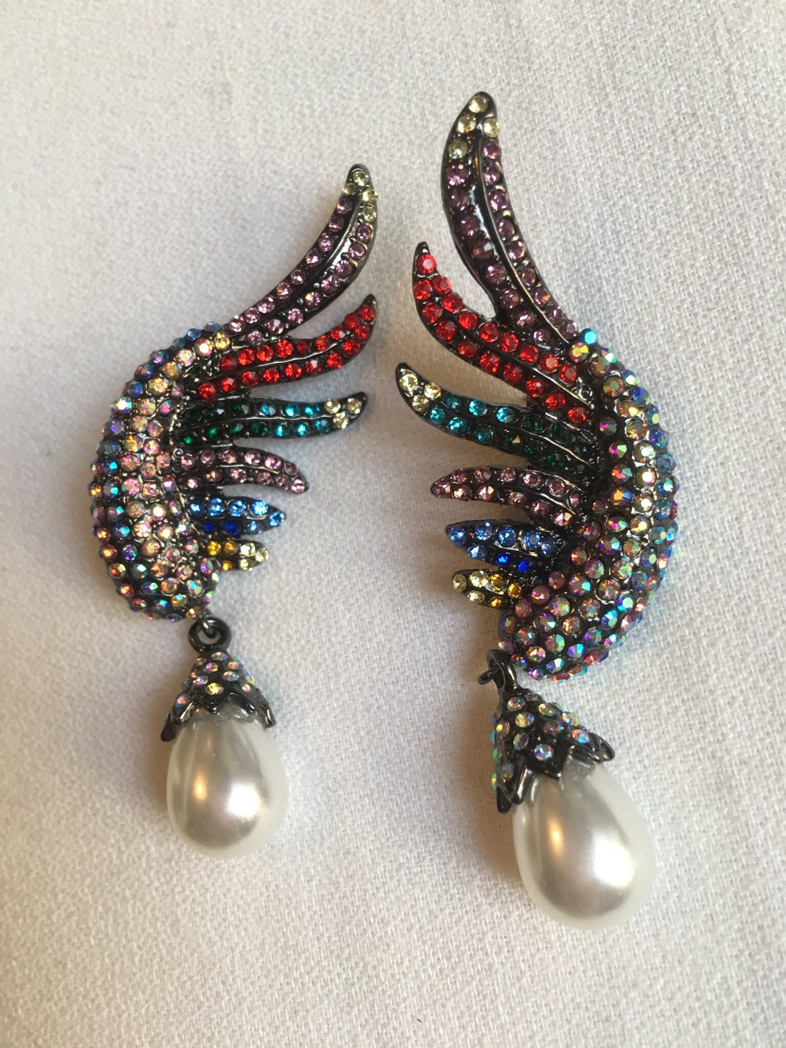 Rhinestone Rainbow Wings with Dangling Teardrop Pearl Dangles , Sexy ...