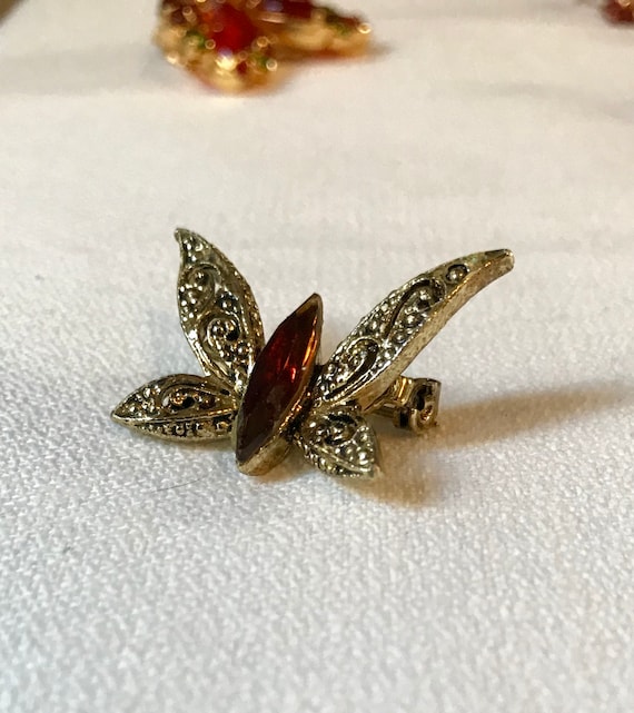Dainty Juliana Smoky Quartz Navette & Filigree  Tiny Butterfly Vintage Brooch, Little Hollywood Regency Damascene Style Unisex Lapel Pin