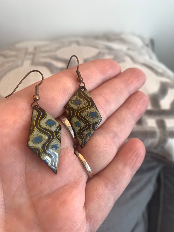 Trippy 70s Psychedelic Enamel Dangles, Hippie Sta… - image 8