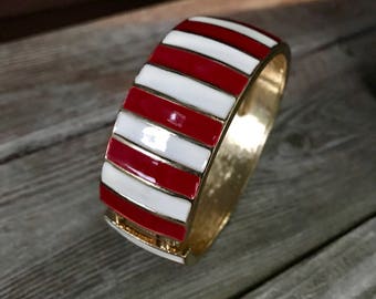 Vintage Brick & Ivory Enamel on Goldtone Striped Modernist Clamper bangle Bracelet, colorblocked minimalist statement jewelry