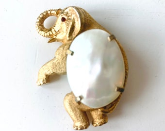 Broche éléphant avec nacre abalone