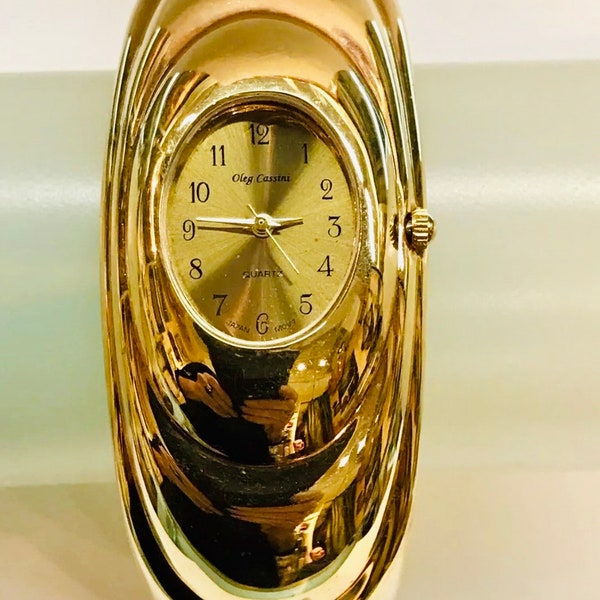 Amazing Golden Oleg Cassini Bracelet Watch Still Keeps Great Time & Looks Even Better!