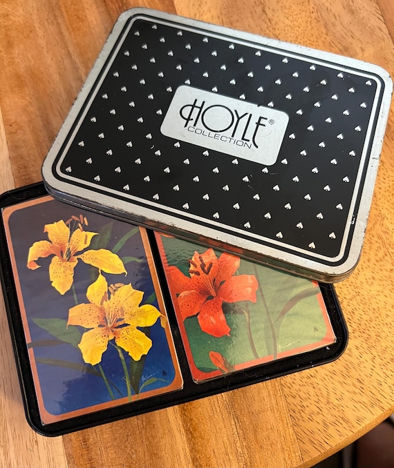 Beautiful Mid Century Flowers Playing Cards in English Tin - sealed unused, excellent gift, unique house warming