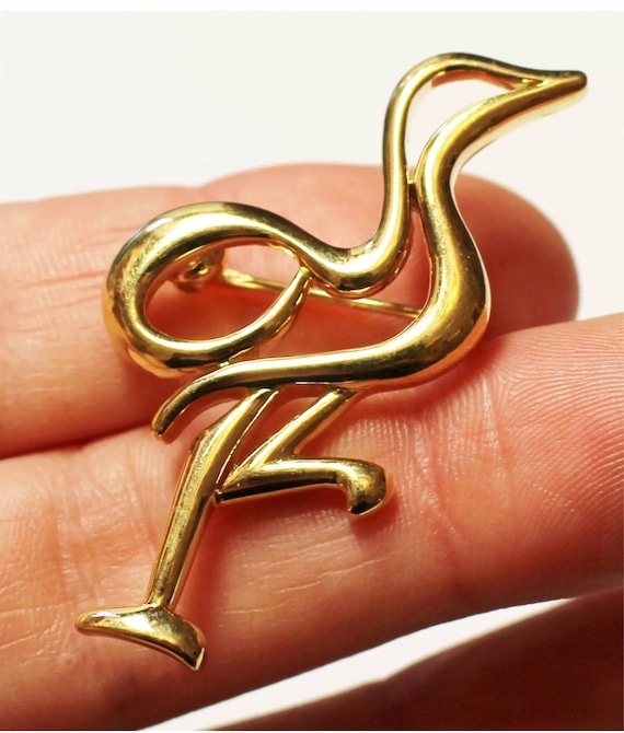 Signed Vintage Trifari Goldtone silhouette Bird Crane Stork Brooch Pin