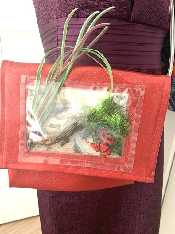 New Wave Red Glitter Vinyl Shoulder Bad with Alligator Scenic Panel,  Punky 80's Glam Handbag