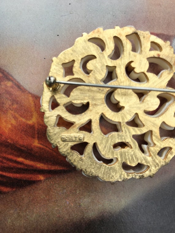 Art Deco Hollywood Regency Vanilla Resin & Goldto… - image 8