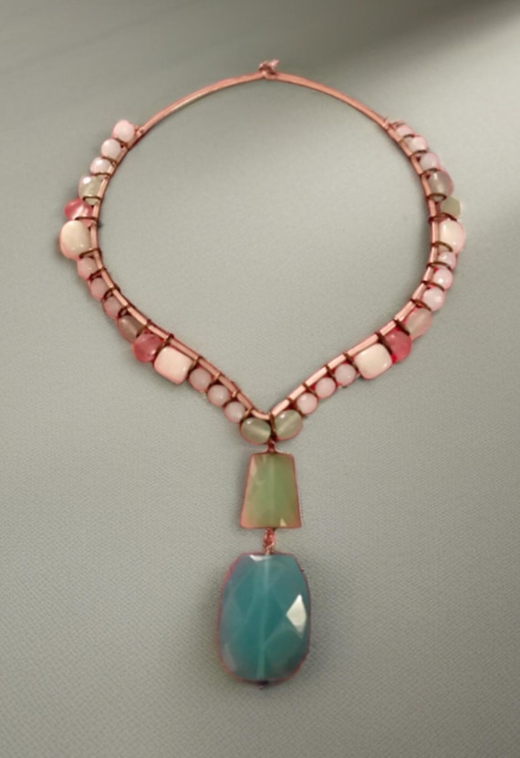 Vintage Boho Polished Stone Choker necklace of blue green pale green & rose semi precious gemstone