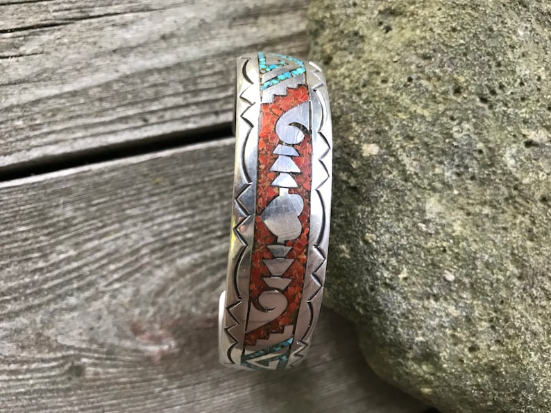 Native American Southwestern Chip Inlay Silver Heart Cuff Bracelet Signed G