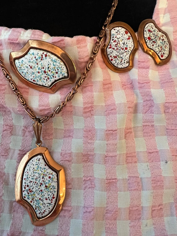 Mid Century Speckled Enamel Copper Jewelry Set, A… - image 5