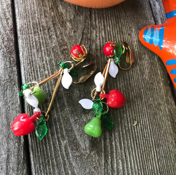 Darling Vintage Fruit Salad Earrings Of Apples & Pears Signed Hong Kong Red White Green so Cute!