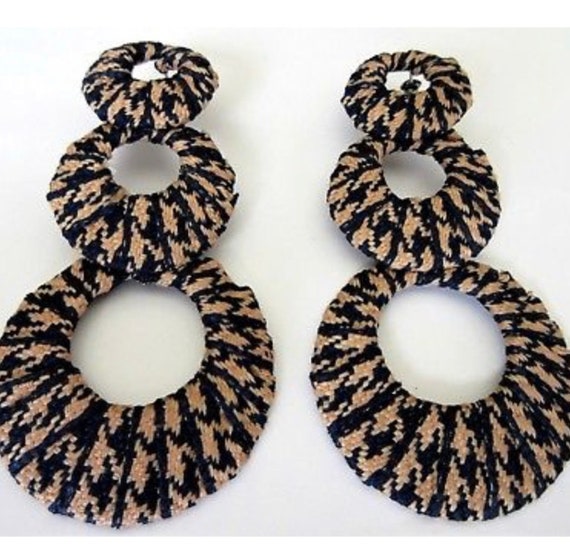 HOUNDSTOOTH fabric Triple HOOP runway statement earrings, Super Sexy 90s Glamour Jewelry