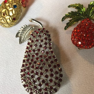 Austria fruit brooch - Etsy 日本