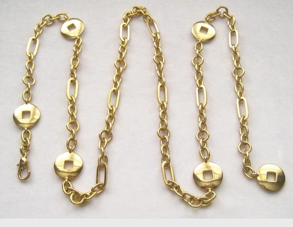 90s Glam Gold Chain Bling Belt is the Perfect NOW accessory, Can wear it as a statement necklace too!