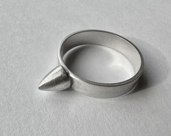 Size 7 - Sterling Silver Spike Ring, Edgy Modern Jewelry
