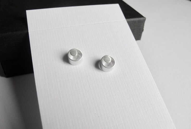 FAUNIA Sterling Silver Stud Earrings, Geometric Earrings, Circle in Circle Stud Earrings, Minimalist Jewelry image 4