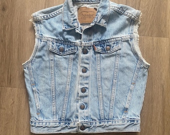 Chaleco vaquero estilo camionero vintage de Levi's, años 80 y 90, con pestaña naranja, fabricado en EE. UU., talla S para niños