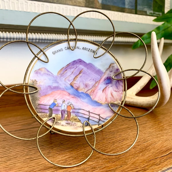 Sweet Little Souvenir Plate | The Grand Canyon | The South Rim | Natural Wonder | Wire Loop Display Frame Stand | USA Vacation Memorabilia