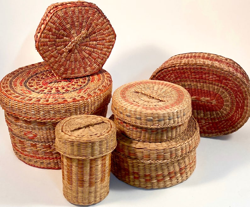 Buy Vintage Woven Basket Chinese Basket With Lid Small Straw Online in