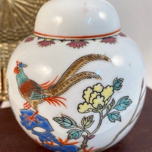 Vintage Chinese Porcelain Ginger Jar | Mid 20th Century Chinese Export Porcelain | Petite Lidded Jar Vase | Rooster Pheasant Flower Design