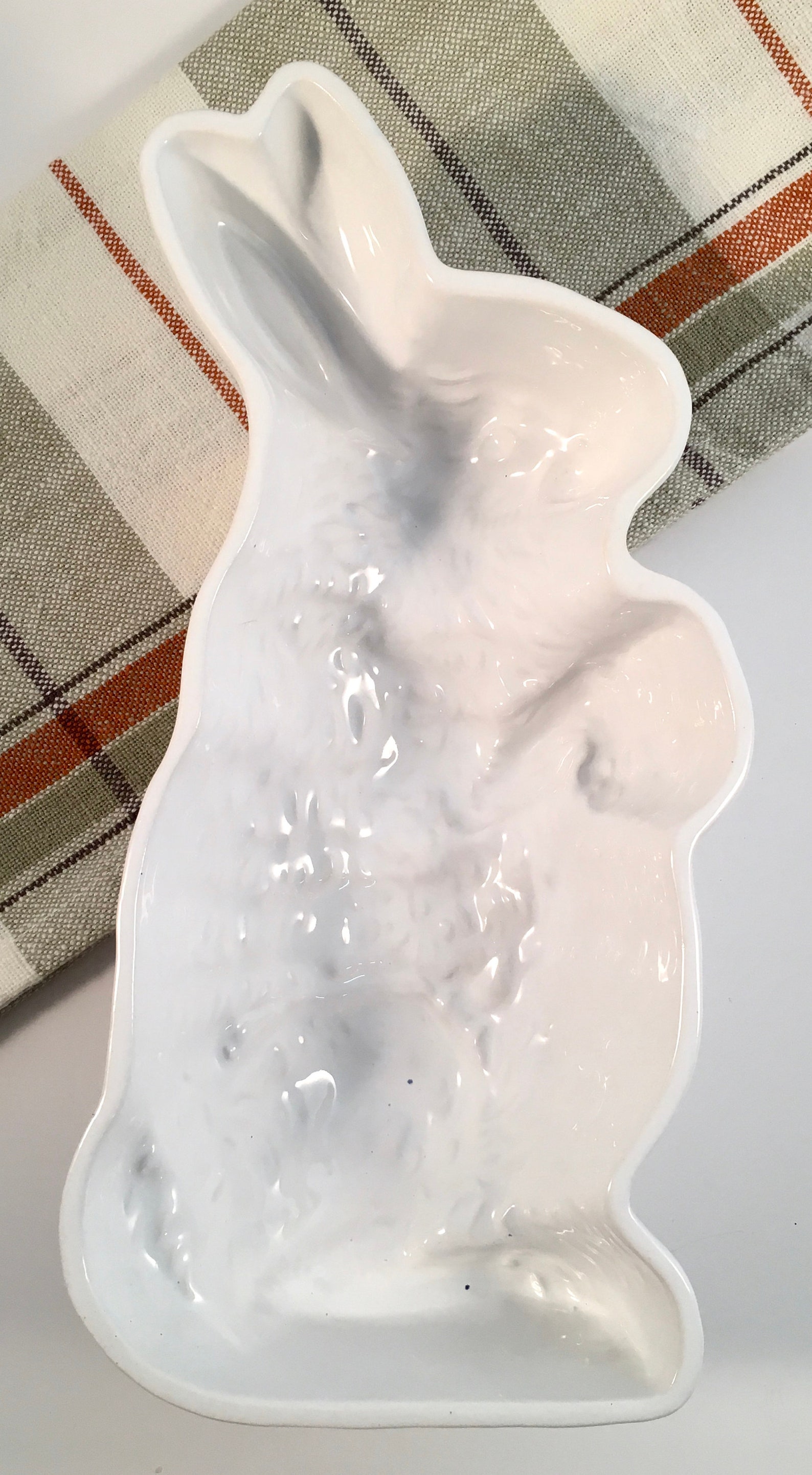 Vintage Glazed Ceramic Pottery Bunny Rabbit Mold Majolica Etsy