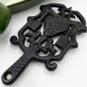 Vintage Retro Trivet | Black Cast Iron Trivet | Wilton Cast Iron Trivet | Hearts and Birds | Sweet Folk Art Trivet | Kitchen Decor