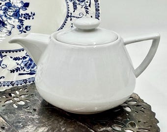 Sweet Little Vintage White Ceramic Pottery Teapot | Mid Century Modern Single-Serve Teapot | Restaurant Ware Tea Pot | Retro Ceramic Tea Pot