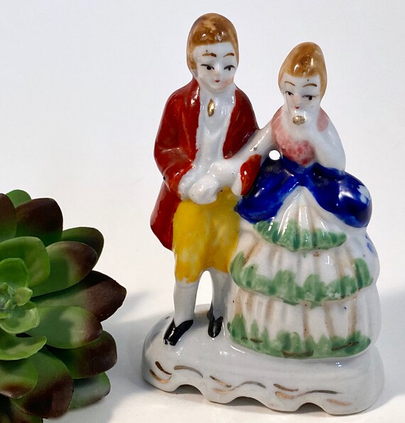 Vintage Ceramic Porcelain Figurine | Man Woman Couple in Period