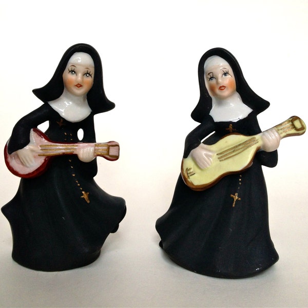 Vintage Pair of Sweet Singing Sisters Nuns by Frankel INCLUDES USPS SHIPPING