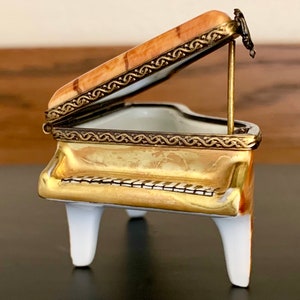 Limoges Piano Trinket Box | Limoges Hinged Box | Grand Piano Trinket Box | Gift for Piano Player | Musician Gift | Peint Main Limoges France