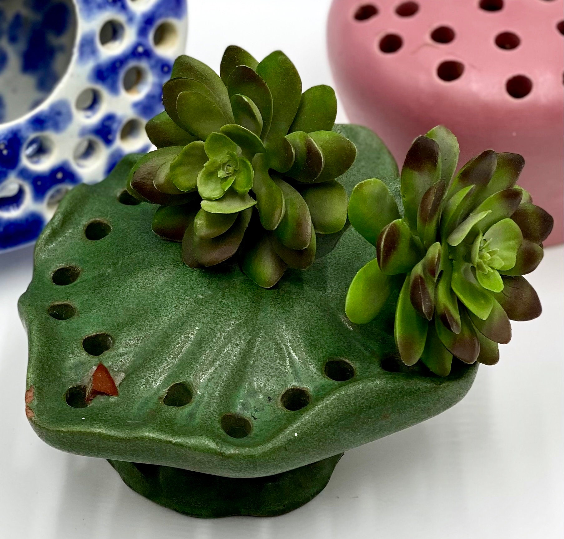 Antique 2pc Art Pottery Fulper? 15-Hole Figural Frog Form Flower Frog &  Bowl