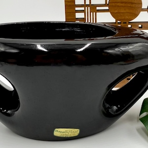 Cool Vintage Haeger Floral Vase | Glossy Black Glaze | Mod Shape | Retro Mid Century Modern | Floral Decor | Collectible American Ceramics