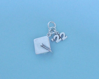 Fine Charms Sterling Silver 8x13mm Horizontal Graduation Birth Anniversary Year 2013 Fine Charms Sterling Silver 8x13mm Horizontal Graduation Birth Anniversary Year 2013