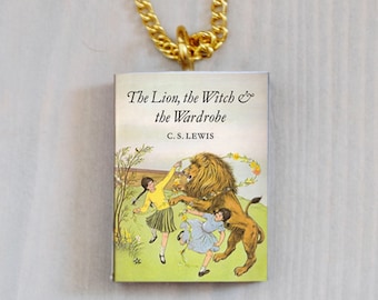 Chronicles of Narnia mini book necklace / C.S Lewis / The Lion, The Witch and the Wardrobe necklace
