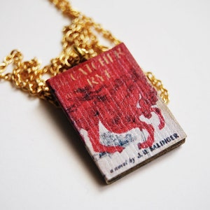 The Catcher in the Rye&#39;s mini book necklace