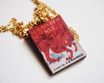 The Catcher in the Rye's mini book necklace