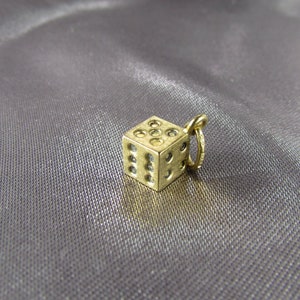Victorian Dice 18k Gold Pendant, Antique French Victorian 18k Dice Pendant