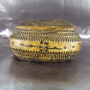 Tramp Art Snuff Box, Antique Tramp Art Folk Snuff Box