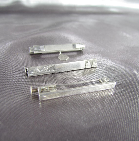 Lot De 3 Broches Fantaisie En Métal Argenté - Bijoux D'occasion Pour Accessoiriser Tes Tenues