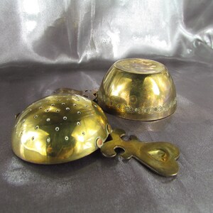 A.G BUNGE Bronze Tea Strainer, German Modernist Art Design