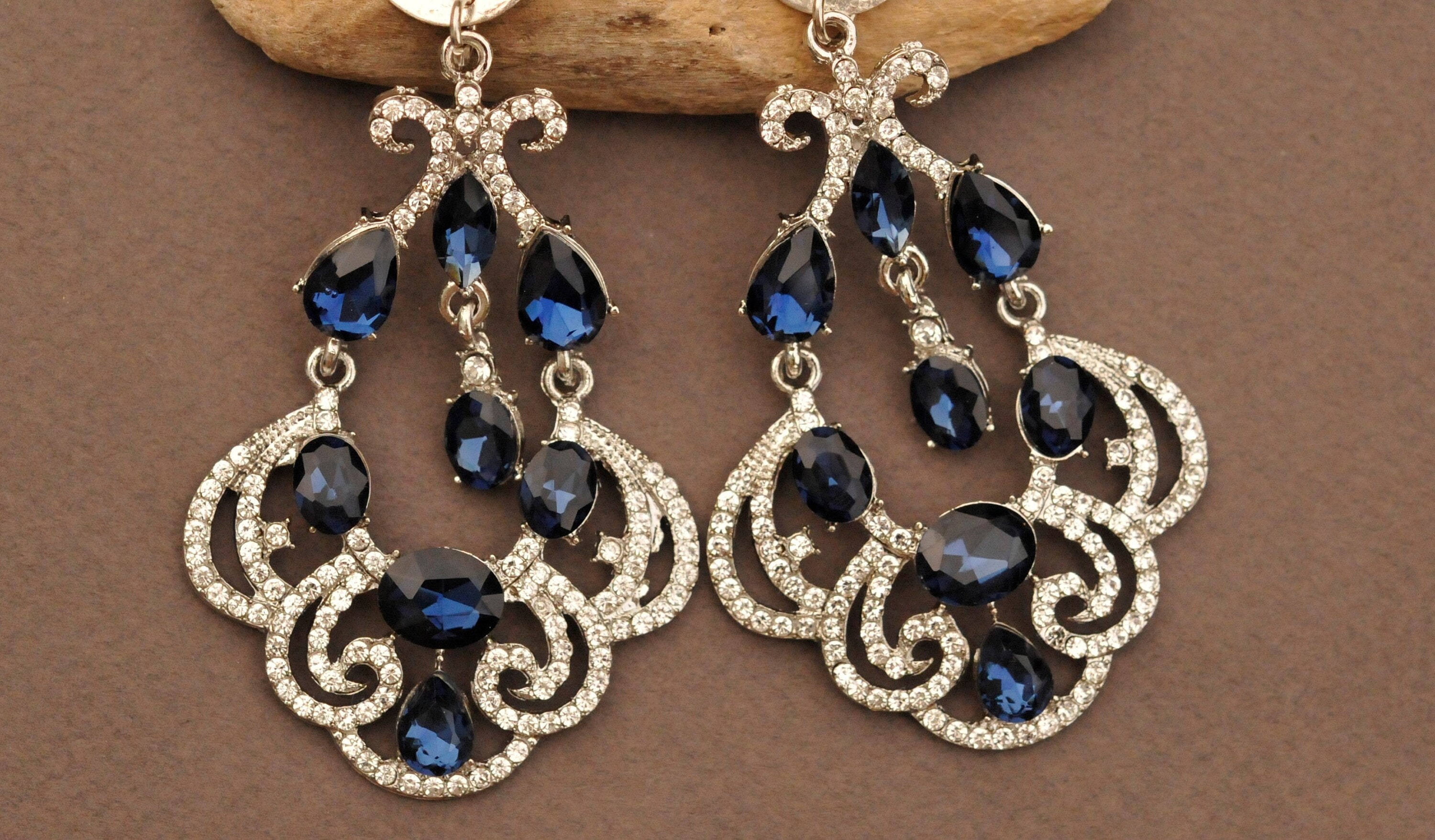 Boucles D'oreilles Pendantes En Cristal Et Strass - Bijoux De