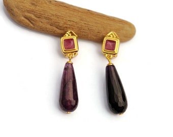 Boucles d'oreilles pendantes rose et mauve aubergine, Boucles d'oreilles à clip ou à clou, Boucles d'oreilles jade aubergine pour femme