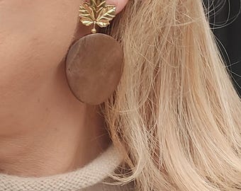 Orecchini a cerchio vintage in plastica nera e strass AB con chiusura a perno per orecchie forate. - Italia