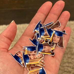 Graduation Glossy face confetti