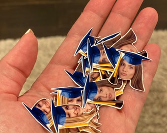 Graduation Glossy face confetti