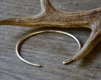 Simple sterling silver bracelet, simple thin sterling bangle, women sterling basic bangle, 925 bangle, 10 gauge sterling silver bracelet