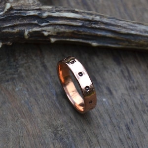 Hammered copper ring, rustic men&#39;s ring, thumb men&#39;s ring, men&#39;s ring, women&#39;s thumb ring, chunky men ring, medieval copper ring, viking