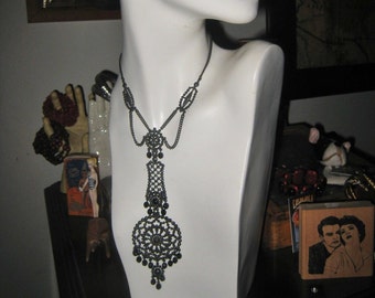 Stunning Vintage BEN-AMUN Gunmetal Victorian Style Necklace