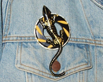 One-of-a-Kind Wooden Lizard on Plastic Buckles Brooch